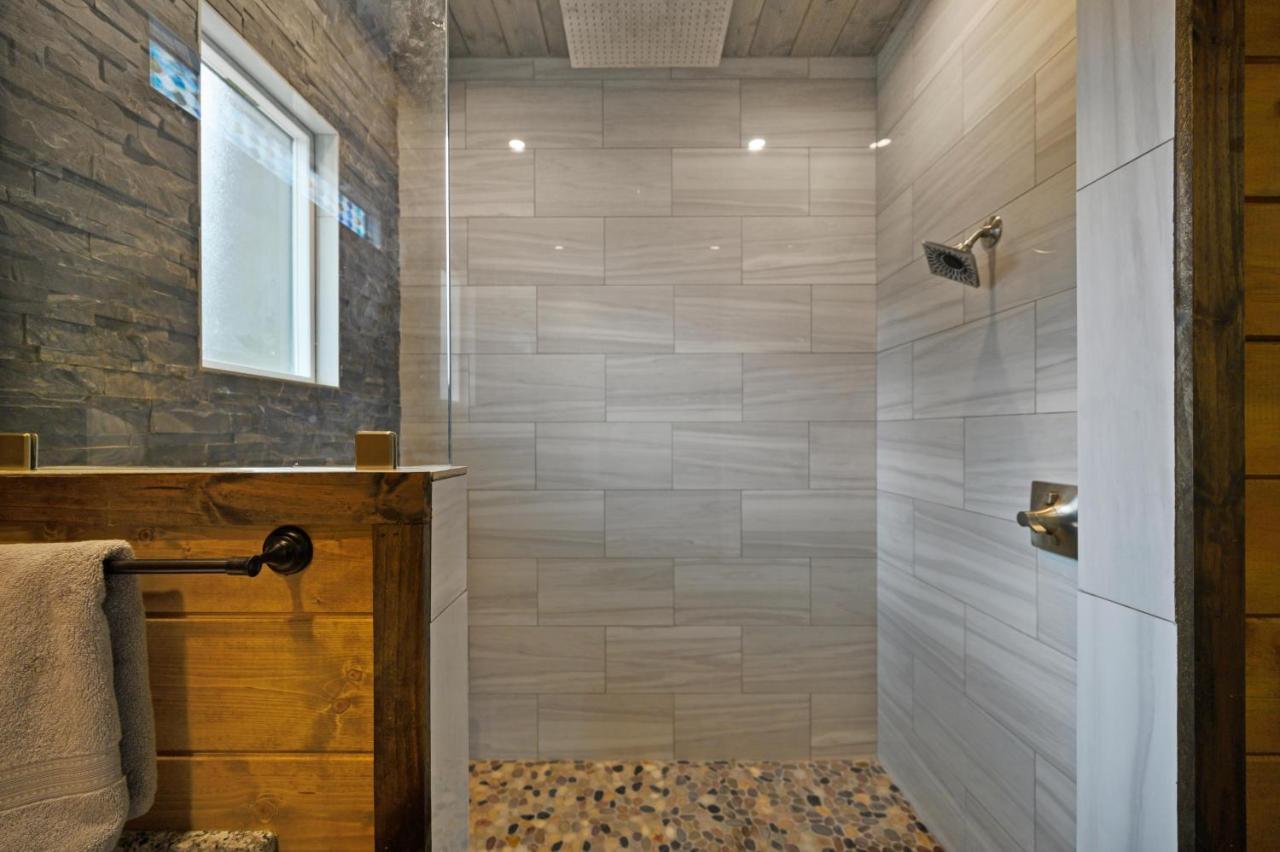 The Adirondack Honeymoon Hot Tub Soaking Tub Wood Burning Fireplace Stephens Gap Esterno foto