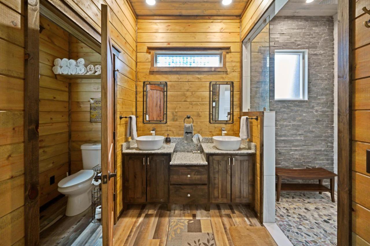 The Adirondack Honeymoon Hot Tub Soaking Tub Wood Burning Fireplace Stephens Gap Esterno foto