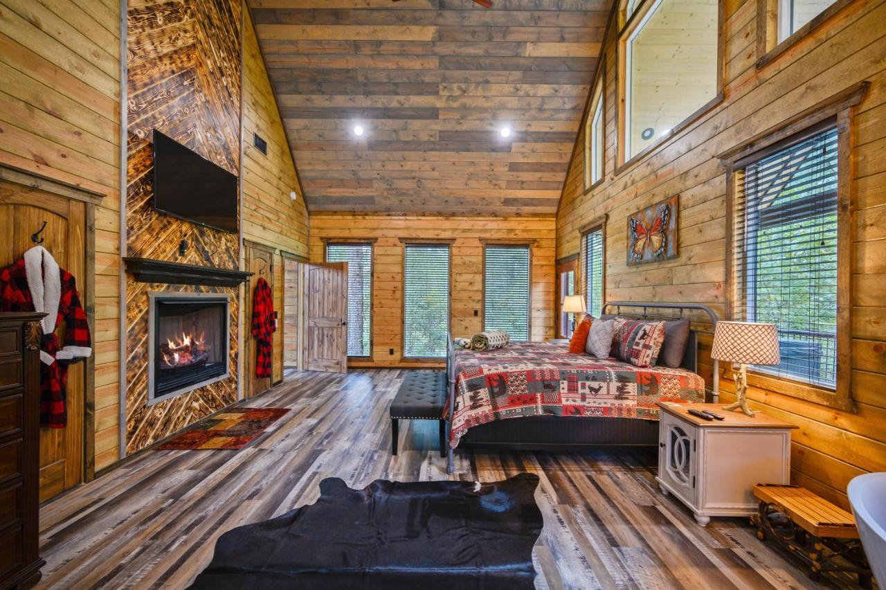 The Adirondack Honeymoon Hot Tub Soaking Tub Wood Burning Fireplace Stephens Gap Esterno foto