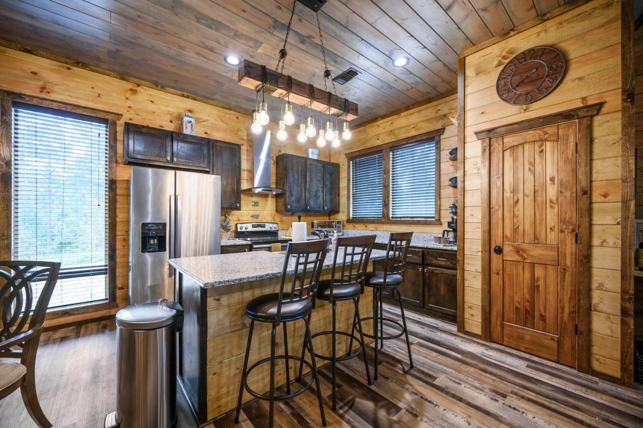 The Adirondack Honeymoon Hot Tub Soaking Tub Wood Burning Fireplace Stephens Gap Esterno foto